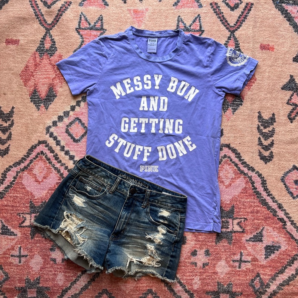 PINK Victoria Secret Messy Bun and Getting Stuff Done oversized tee ⭐️ XS